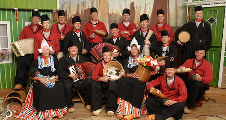 Foto in Volendammer klederdracht